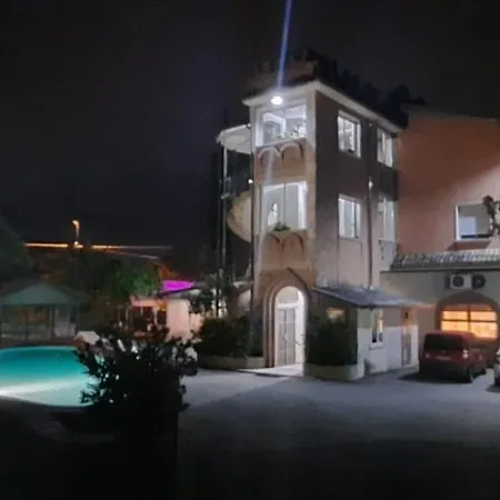 Apart-hotel Parco Sogni D'oro 3*