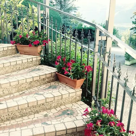 Parco Sogni D'oro Aparthotel Montella