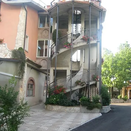 Parco Sogni D'oro Монтелла